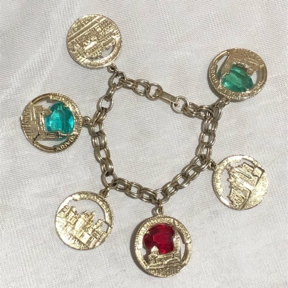 Gold Tone Charm Bracelet